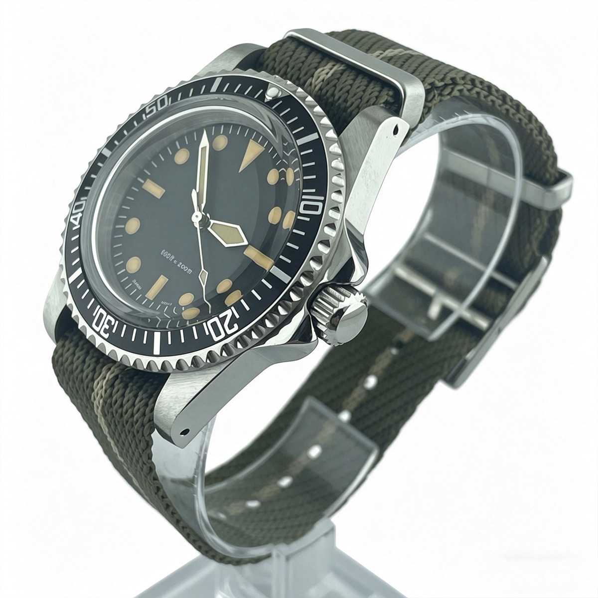 Reloj de buceo retro de 39.5mm - Tropic Strap Vintage reseña y precio